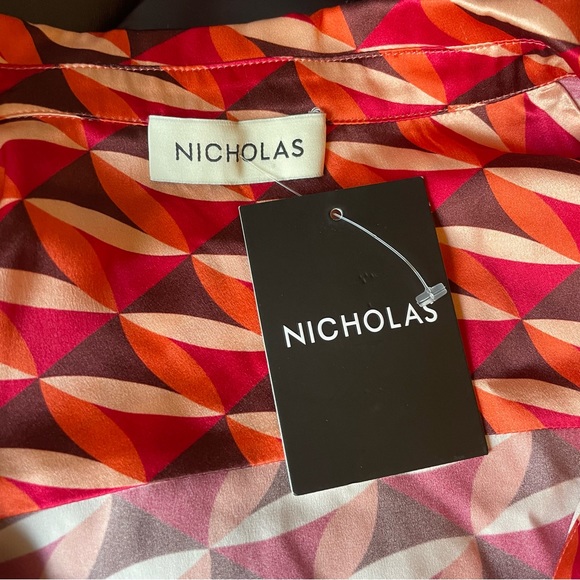 Nicholas Page Silk V-Neck Long Sleeve Top - Picture 5 of 7